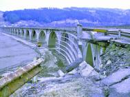 Viaductul de la Poiana Teiului, în reparatie capitalã