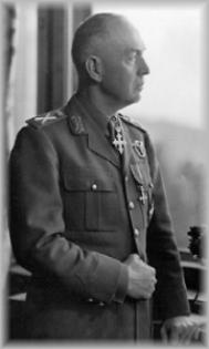Maresalul Antonescu rmne „cu onor“ la Piatra Neamt